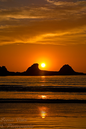 SUNSET BAY