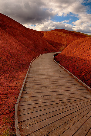 PAINTED COVE TRAIL