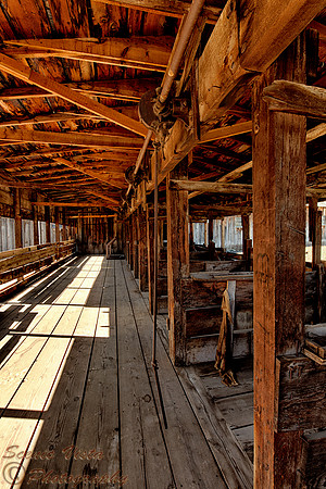 SHEARING BARN