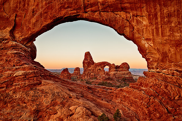 TURRET ARCH