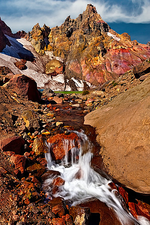 BROKEN MORAINE