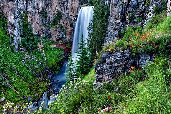 TUMALO FALLS